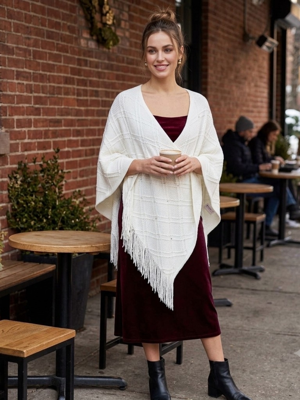 Ana & Rose Pearl-Embellished White Cable-Knit Fringed Poncho (OS)